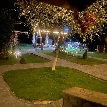 Hasienda Rîşnov Buitenkant foto